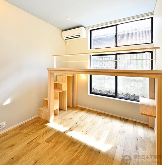 東京文教區內的高樓底有閣樓一棟公寓
