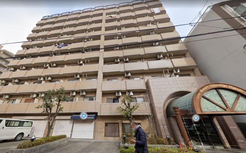 [神户]市中心，近站大露台，實回6.46%，售48萬港幣