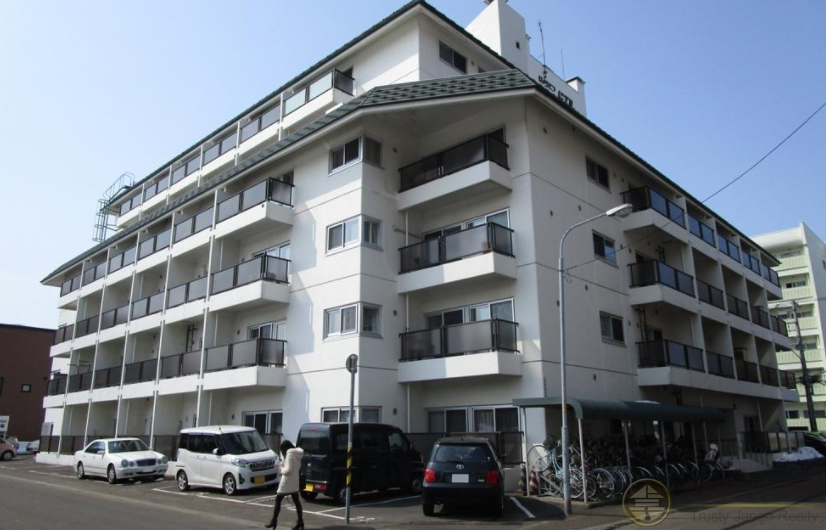 札幌市中心頂層公寓,連租約出售,即買即收租