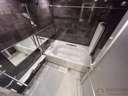 日本罕有雙浴室雙洗手間2500呎豪宅