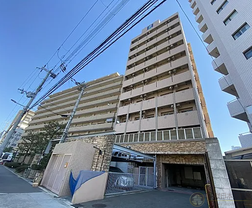 大阪主要商業區梅田🌃 2000年後公寓🎆 樓底高單位附閣樓, 8分鐘徒步到車站🤞